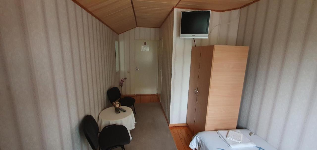 Kure Guesthouse Rahinge Exterior foto