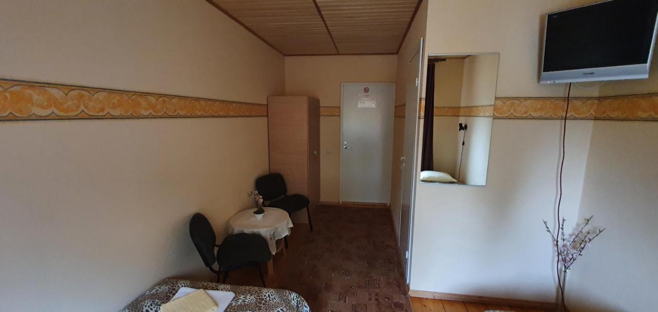 Kure Guesthouse Rahinge Exterior foto